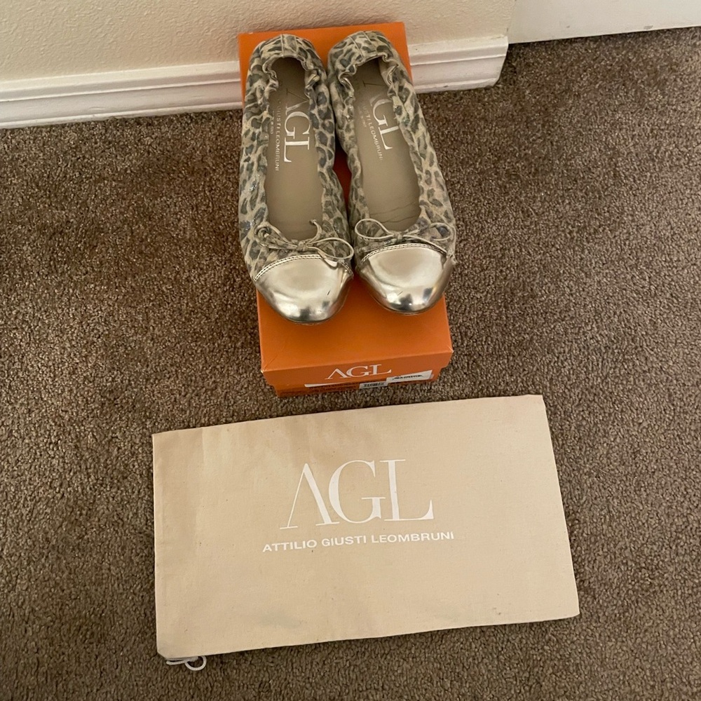AGL Leopard Print Flats with Gold Cap Toe size 39.5